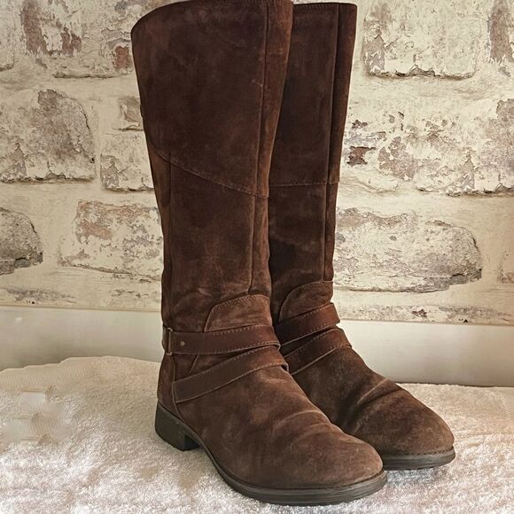 The North Face Bridgeton
Equestrian Style Brown Suede Boot Sz 10.5 - Picture 4 of 6